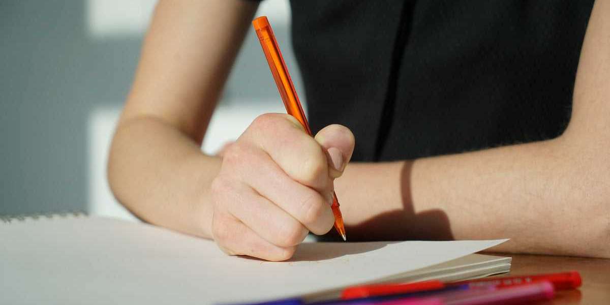 Why Students Use Writing Services to Buy Essays?