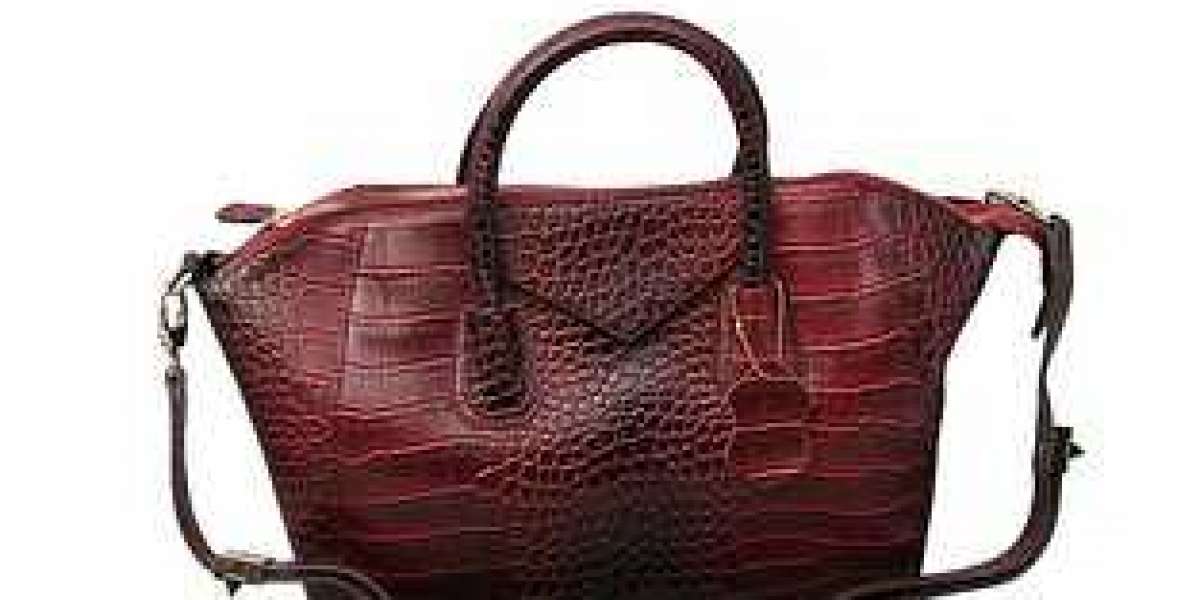 Luxury Handbags Market Outlook, Current and Future Industry Landscape Analysis 2027
