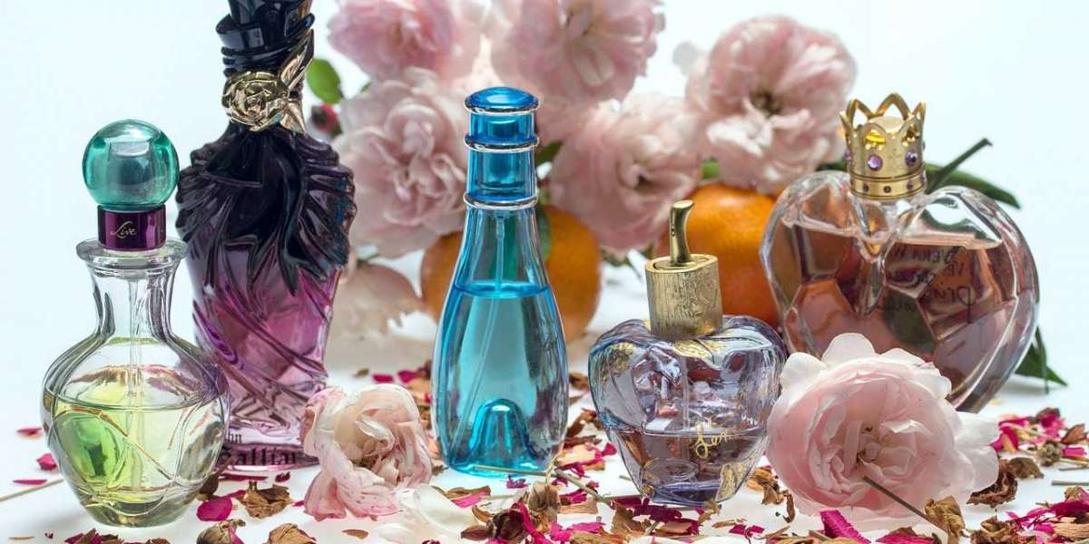 Perfume and Fragrances Market Overview, Growth, Competitor Analysis, and Forecast 2030