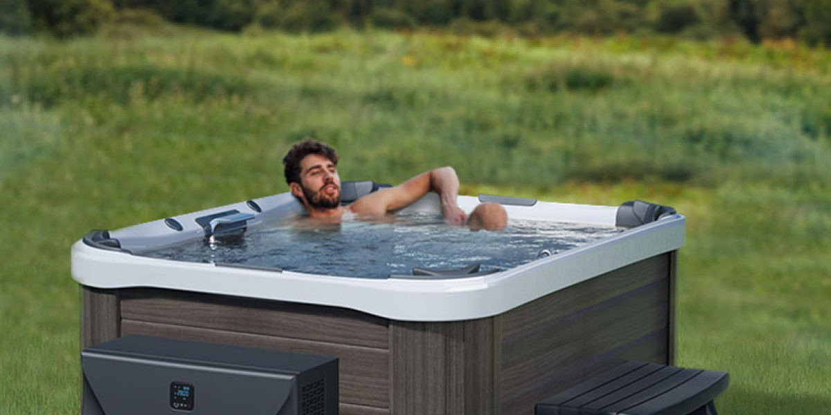 Hot Tub Design Trends: Turning Your Soak into a Stylish Statement
