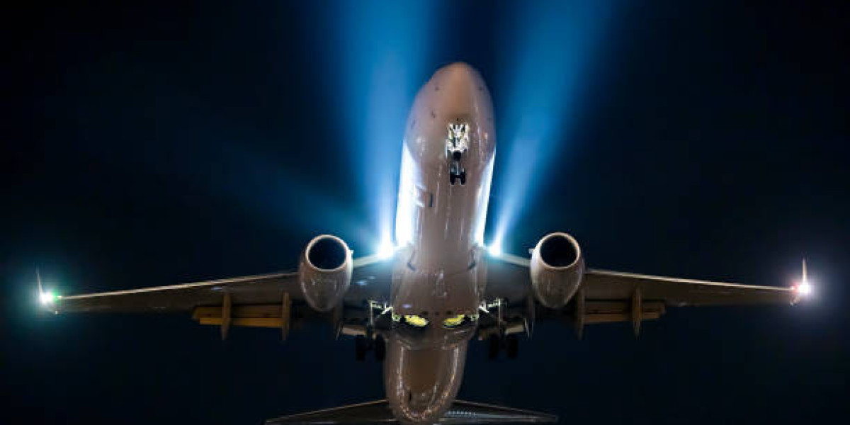 Italy Commercial Aircraft Lighting Market Challenges, A Data-Driven Analysis by 2032