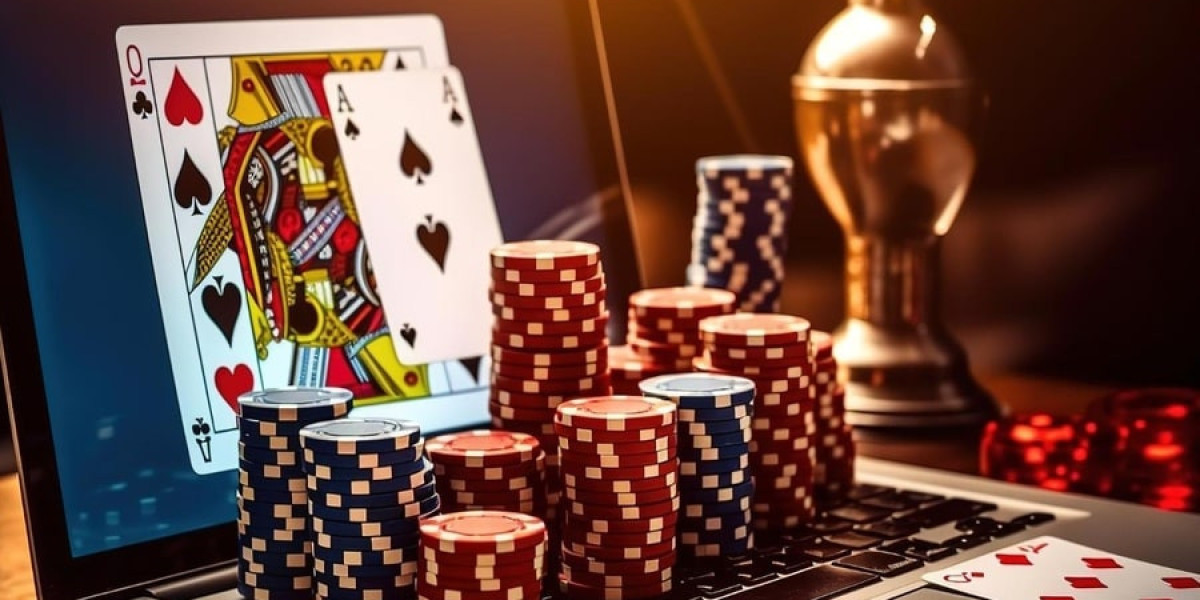Rolling the Virtual Dice: A Dive into the World of Online Casinos