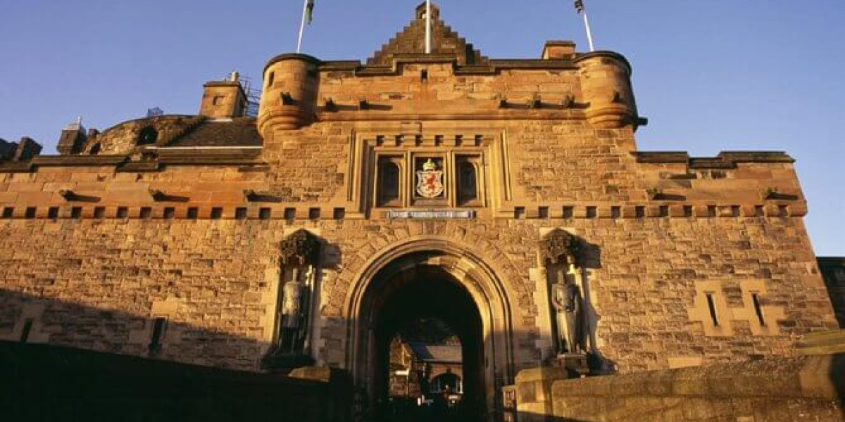 Discover Edinburgh Castle A Private Tour Adventure