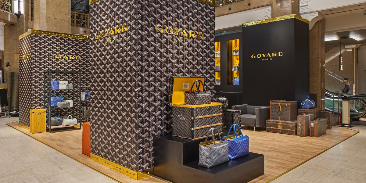 the brand will love to hear that a cara biner dress Goyard Bags is included