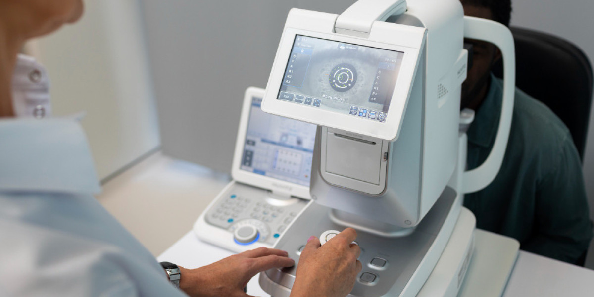 "Global Retinal Imaging Devices Market: Trends, Growth Analysis, and Forecast 2024"