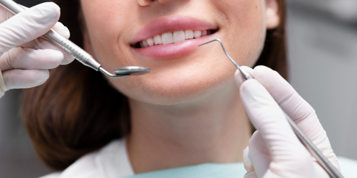 United States Dental Market: Trends, Growth Drivers, and Future Outlook (2023-2033)