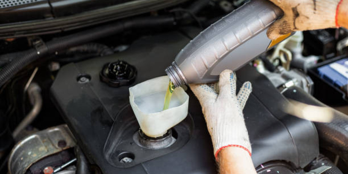 The Difference Between Gear Oil and Engine Oil: Why You Can’t Use One for the Other