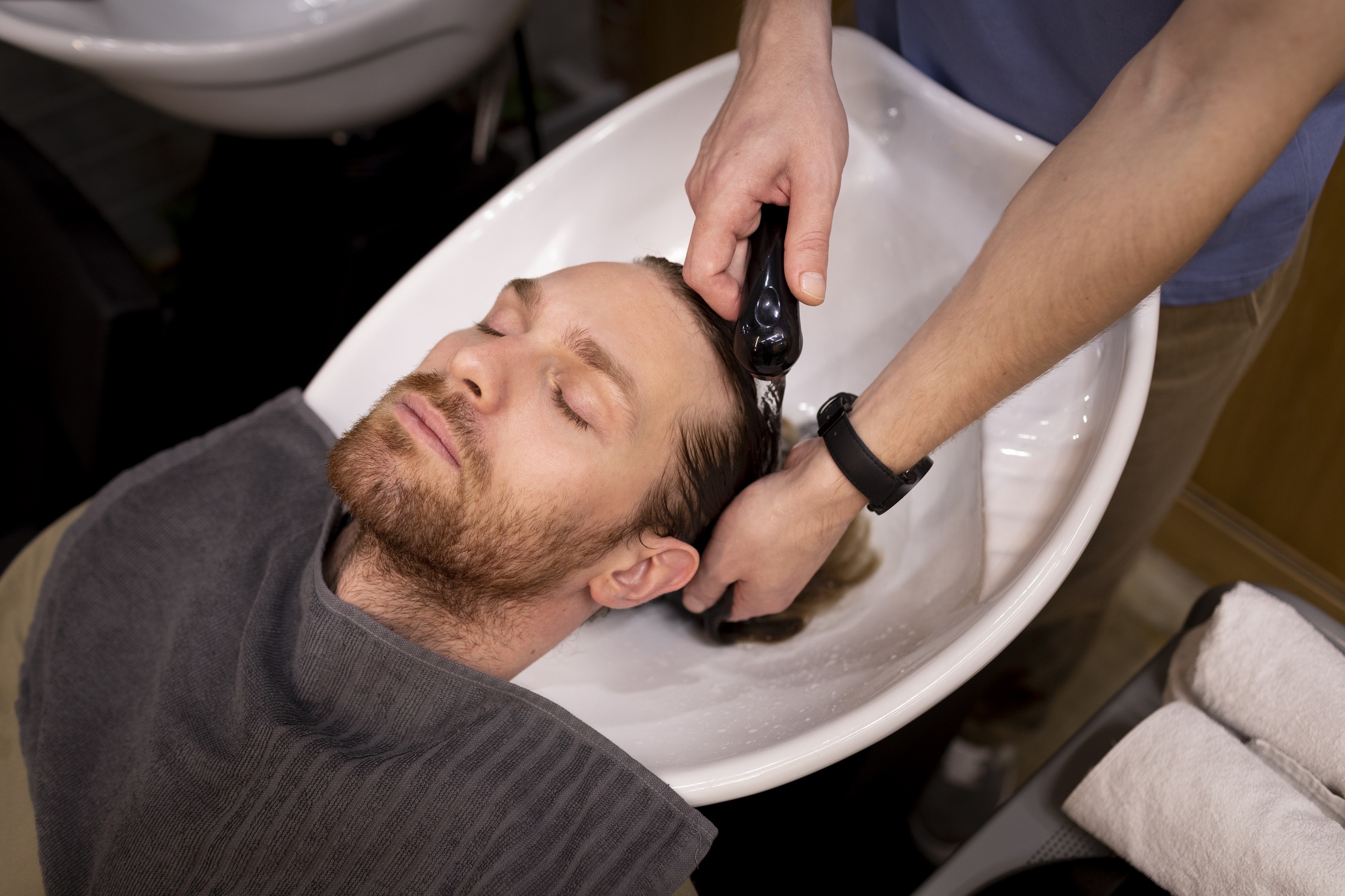 How a Scalp Treatment Salon Can Address Common Hair Concerns | Zupyak