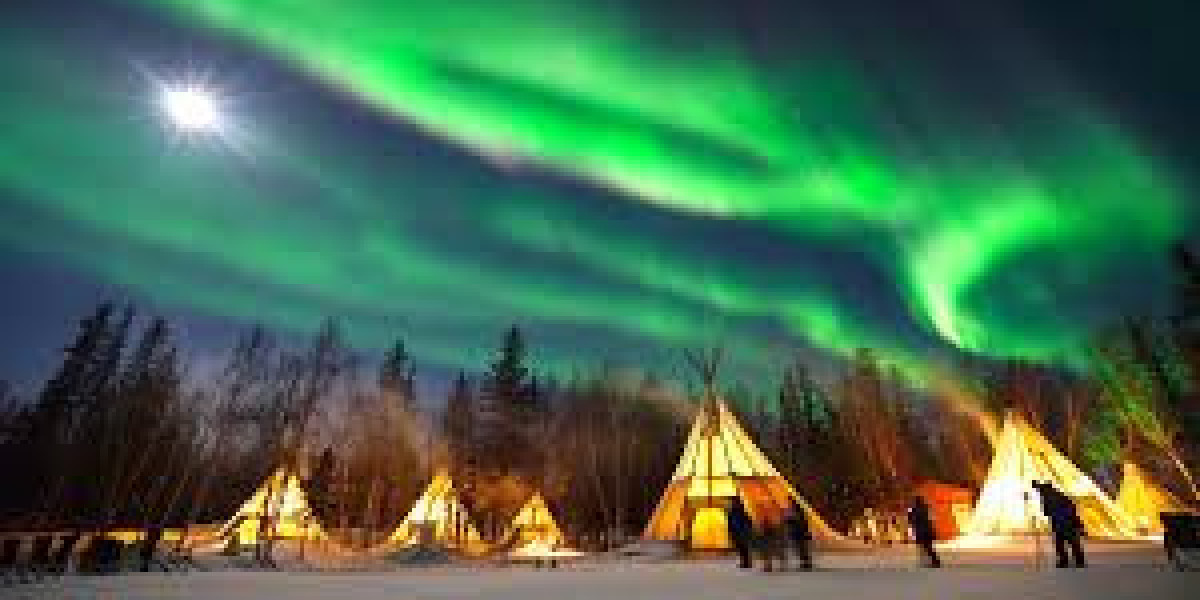 The Best Time to See the Northern Lights Market: A Complete Travel Guide