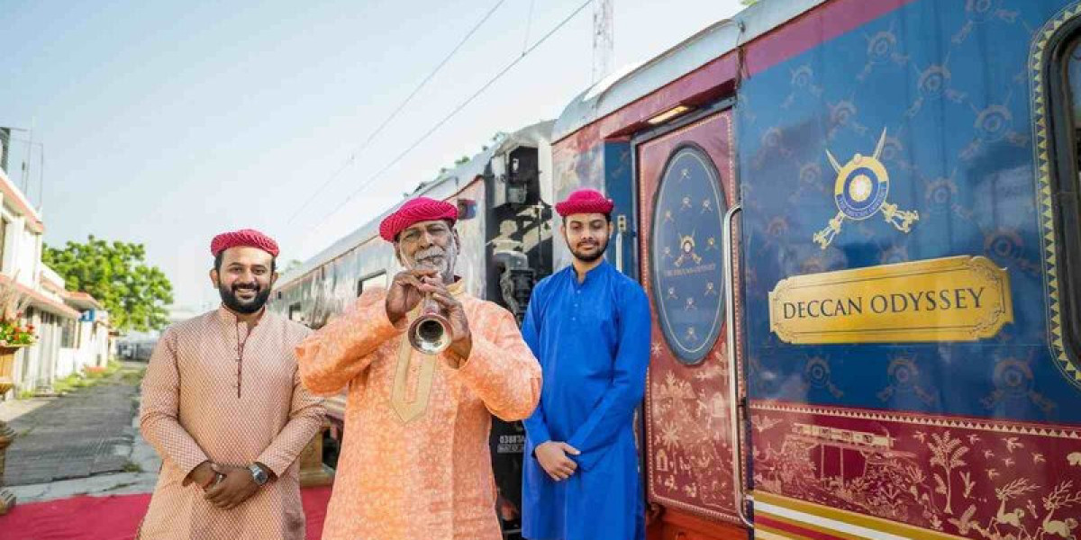 A Glimpse into Deccan Odyssey’s Opulent Travel