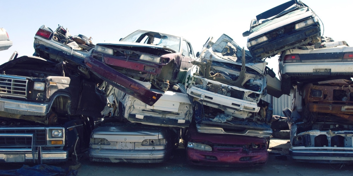 Why Holding Onto a Junk Car Is a Bad Idea