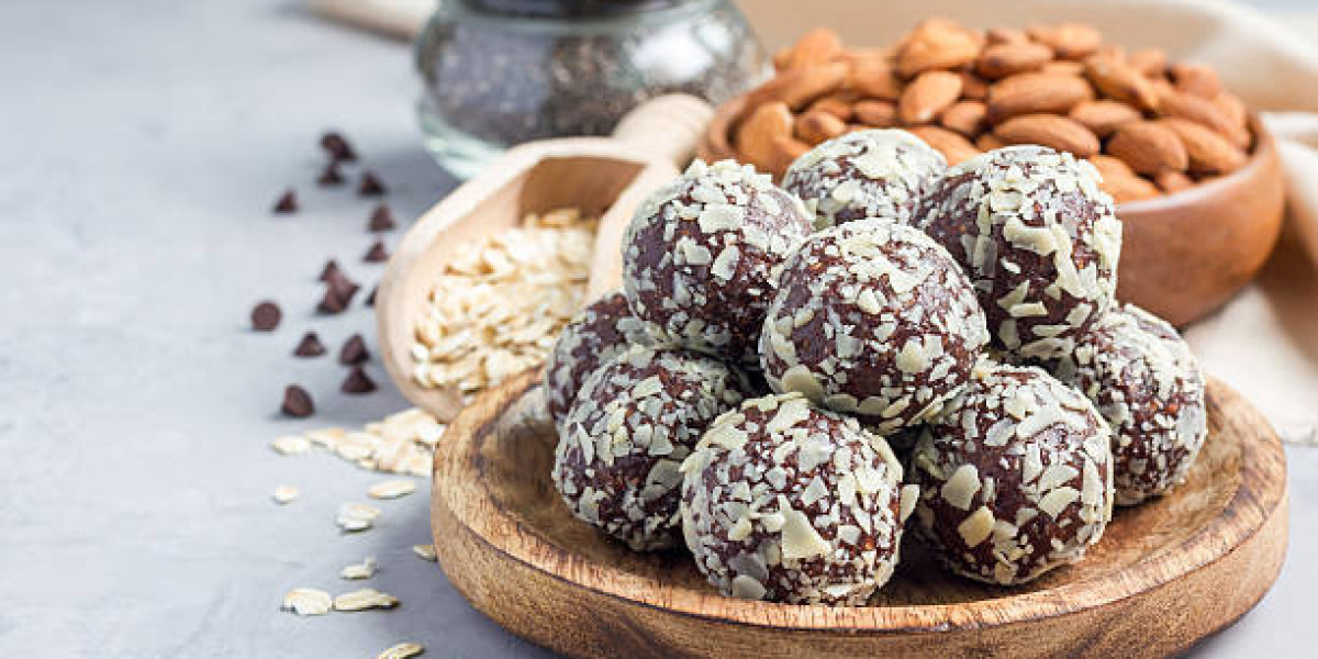 How Are Innovations in Flavor and Texture Transforming the High Protein Snacks Market?