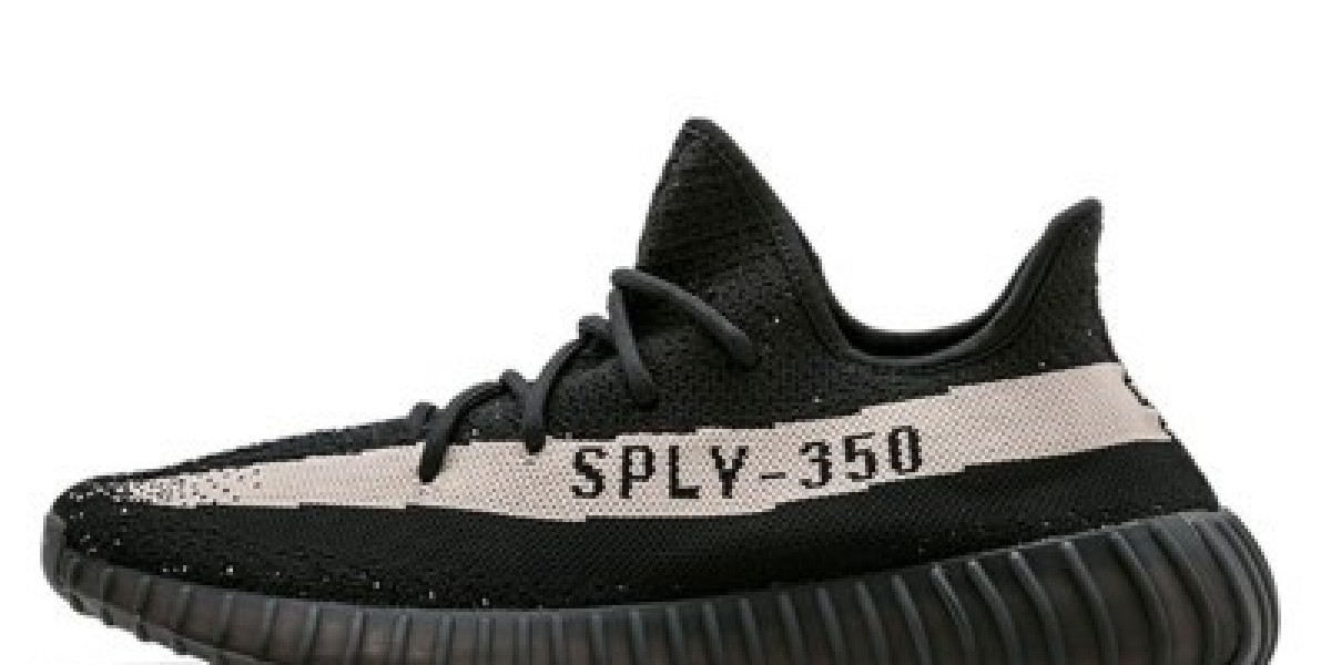 YEEZY椰子鞋350全解析：潮流鞋迷不可錯過的經典之選