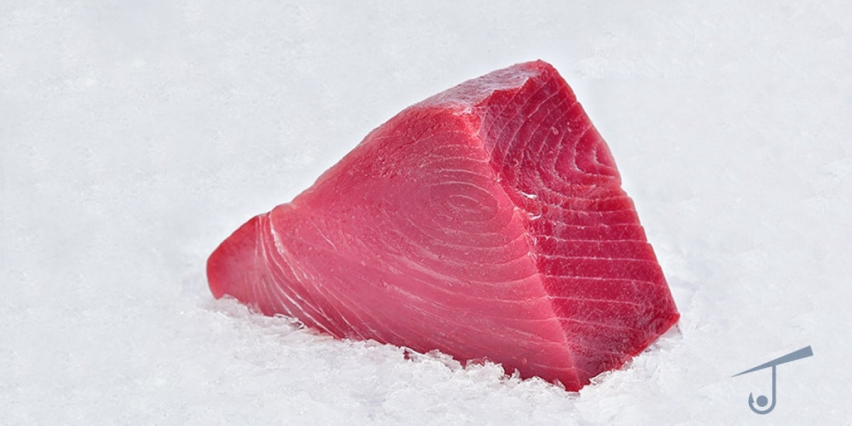 How to handle and thaw seafood to ensure freshness