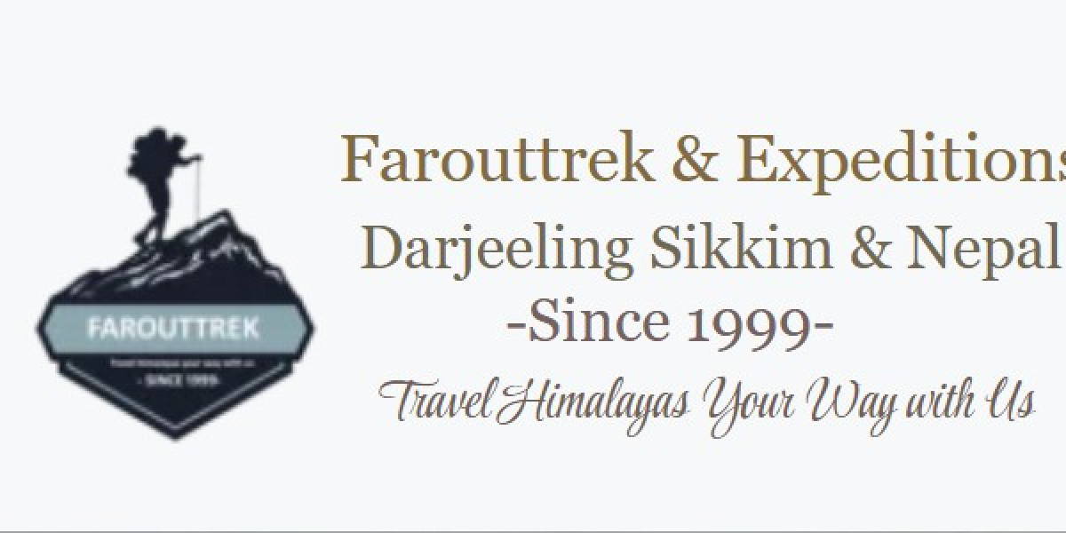 Experience Nature and Serenity on the Sandakphu Phalut Trek in Darjeeling