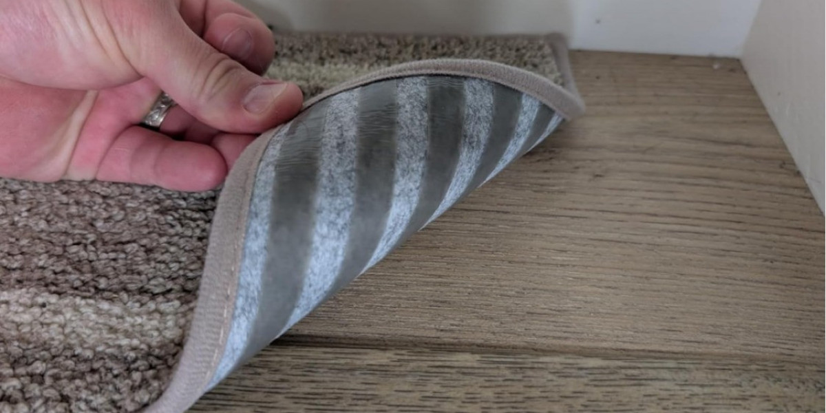 Enhance Safety and Style with Cosy Homeer Indoor Stair Treads