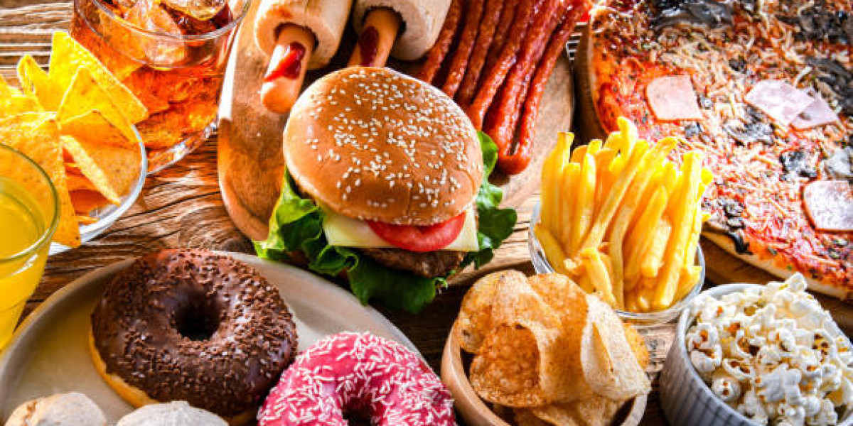 Competitive Strategies Fueling Fast Food Market Expansion