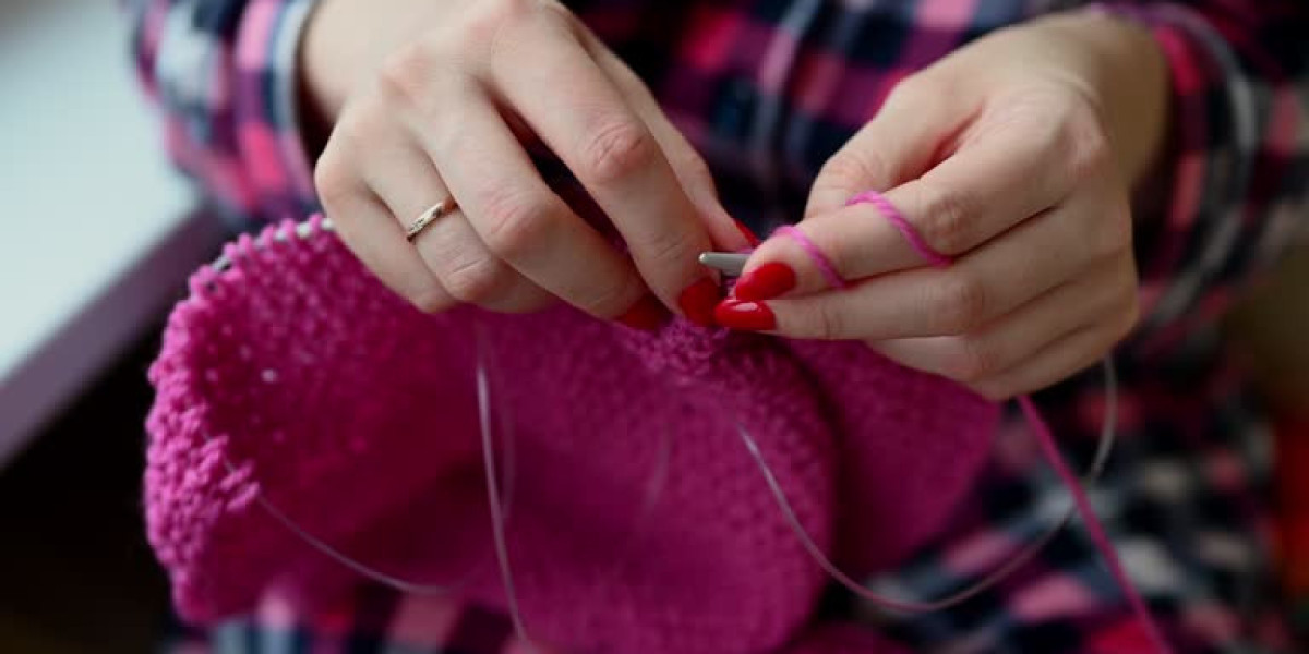 The Expertise Behind Every Stitch: Exploring the Role of a Knit Cardigan Manufacturer