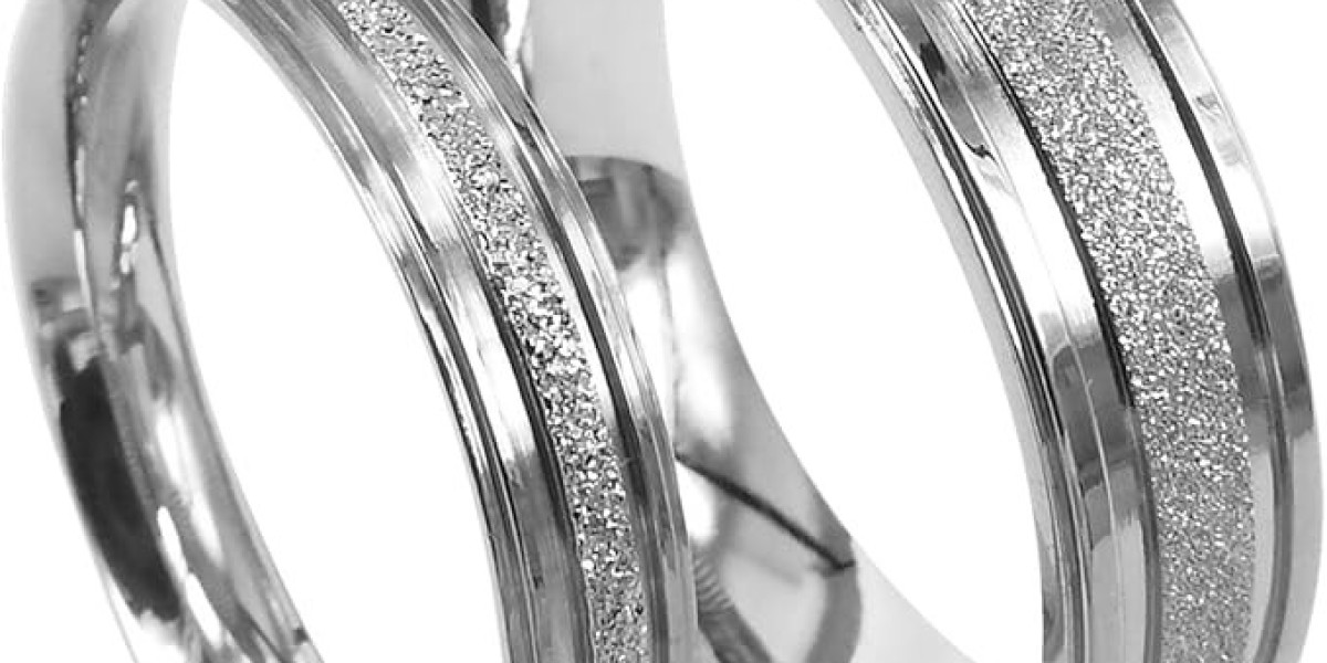 Exploring the Craft of Men’s Wedding Rings