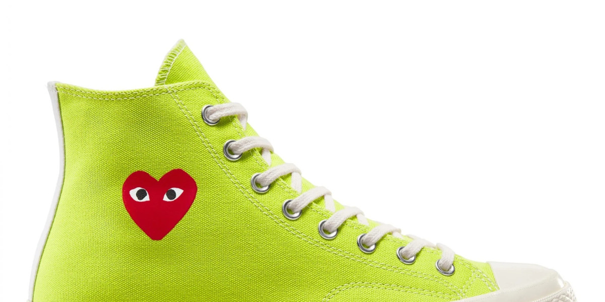 Cdg Converse x Chrome Heart brings bold fashion choice