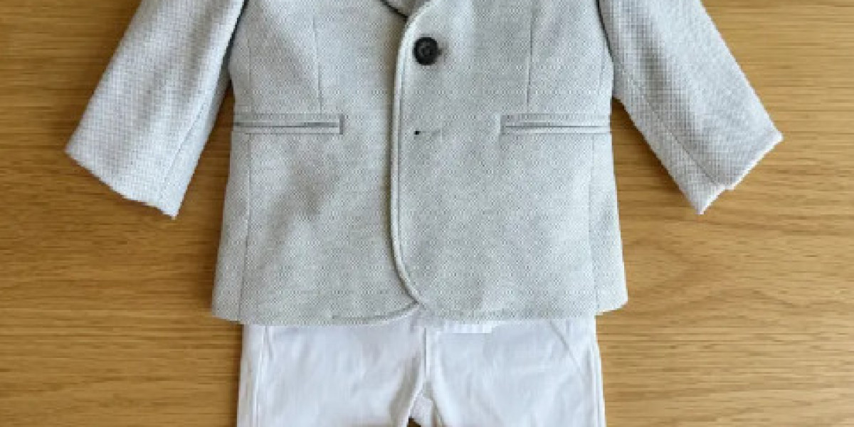 Embrace Sustainable Fashion with Trunk Style: Pre-Loved Clothing Australia