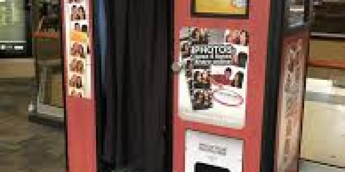 Premium Photobooth Near Me With Attendant