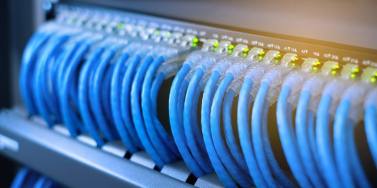 Connected Worker Revolution: Powering Productivity with RUCKUS Networks