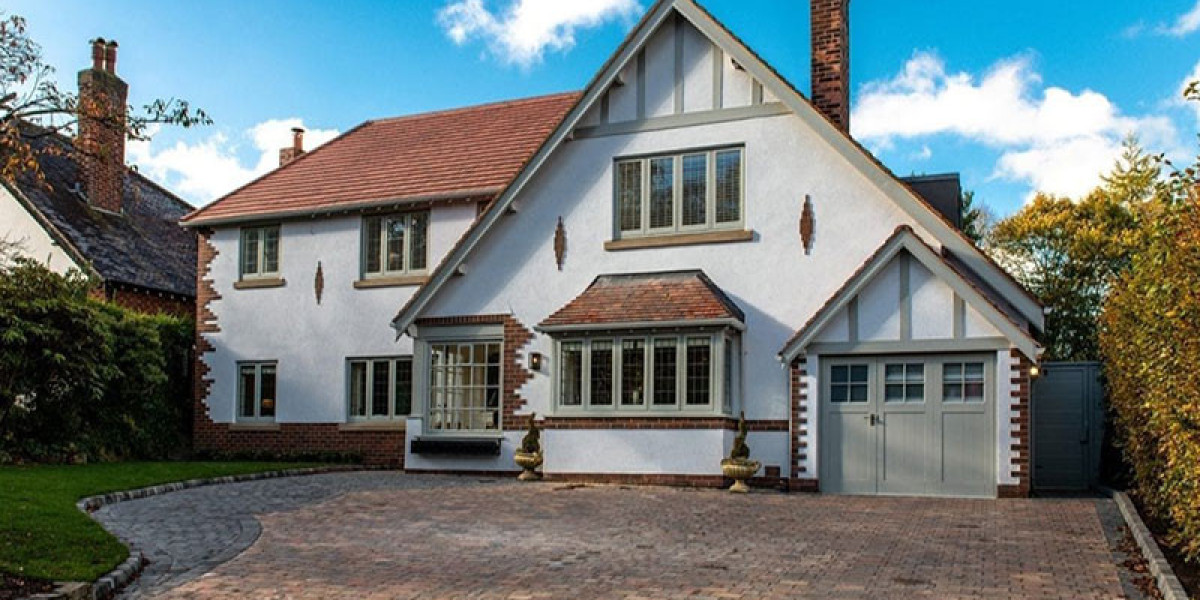 The Elegance and Functionality of Bifold Doors: A Modern Architectural Solution