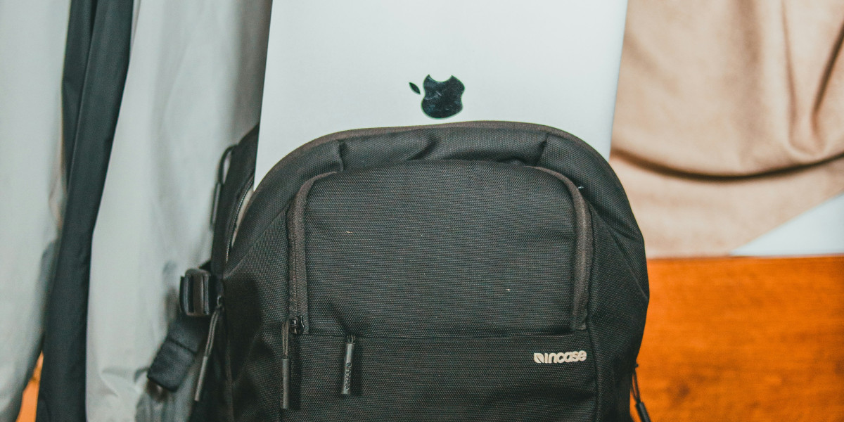 Fanny Pack Fashion Trends for 2025