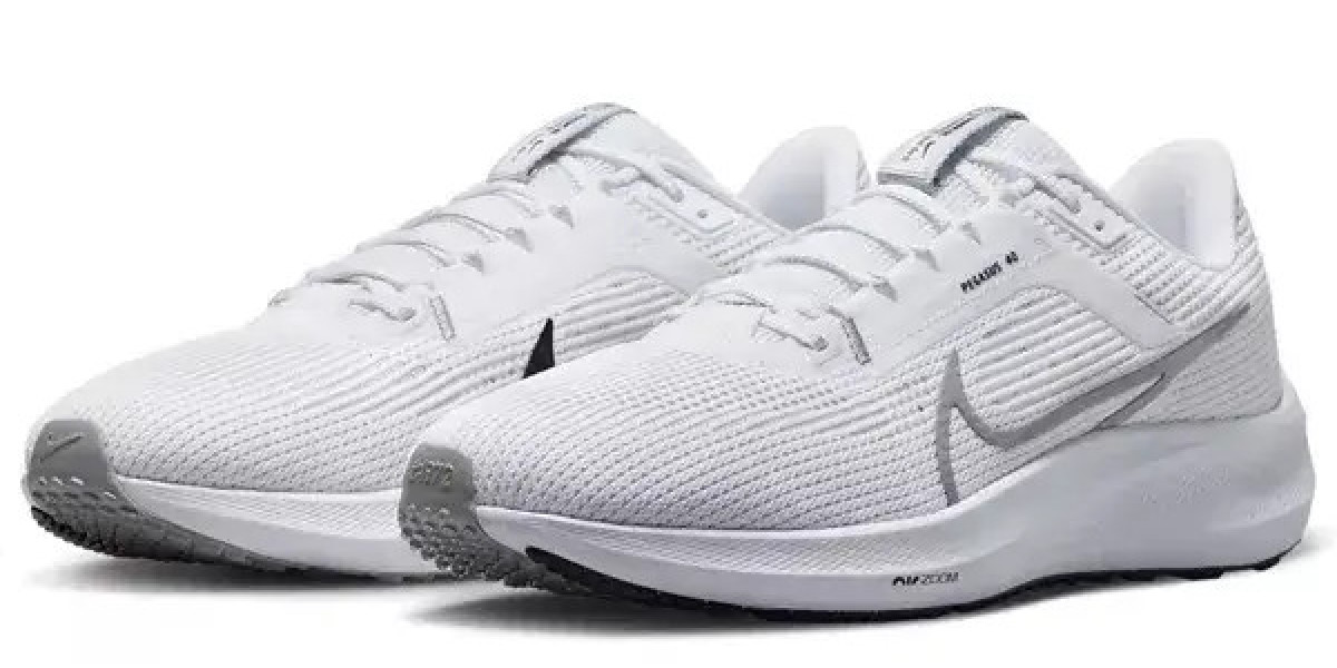 Nike Pegasus 40 穿搭推薦｜台灣專賣店熱門顏色開箱